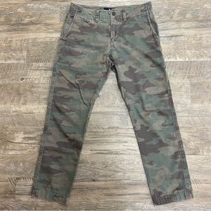 American Eagle Camo Slim Straight Chino Pants 29 x 30